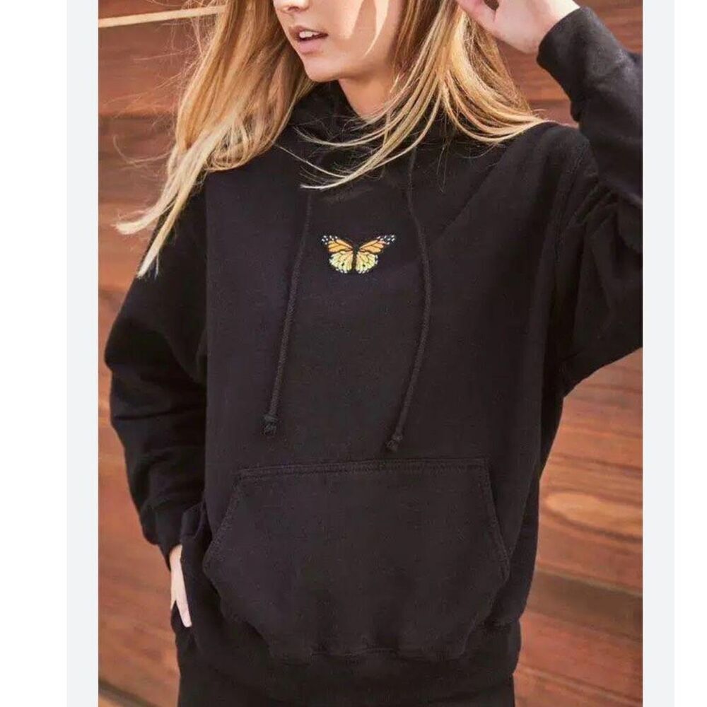 Brandy Melville J. Galt‎ Women's Black Hoodie w/ Butterfly Embroidery M
